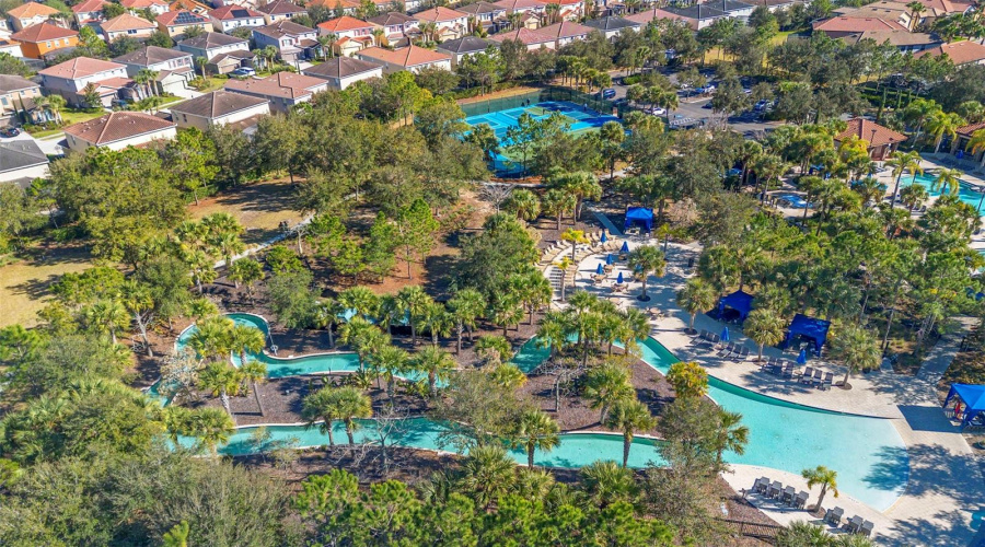 DAVENPORT, Florida 33837, 5 Bedrooms Bedrooms, ,4 BathroomsBathrooms,Residential,For Sale,OAKMOSS,0,MFRG5108167