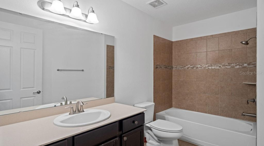 KISSIMMEE, Florida 34746, 5 Bedrooms Bedrooms, ,5 BathroomsBathrooms,Residential,For Sale,SPINNAKER,0,MFRO6381828