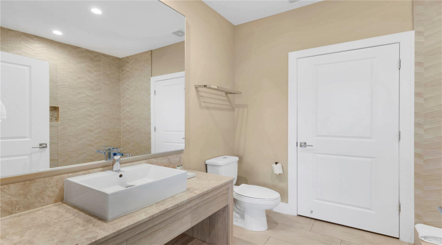 KISSIMMEE, Florida 34747, 4 Bedrooms Bedrooms, ,4 BathroomsBathrooms,Residential,For Sale,ROCKEFELLER,0,MFRO6382632