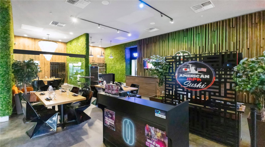 KISSIMMEE, Florida 34747, 4 Bedrooms Bedrooms, ,4 BathroomsBathrooms,Residential,For Sale,ROCKEFELLER,0,MFRO6382632