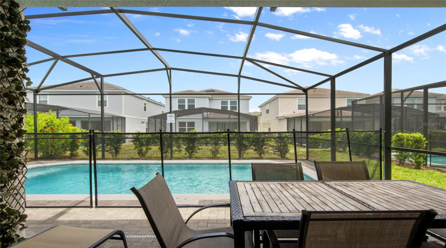 DAVENPORT, Florida 33837, 5 Bedrooms Bedrooms, ,4 BathroomsBathrooms,Residential,For Sale,OAKMOSS,0,MFRO6382626