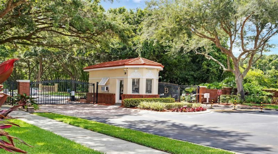 KISSIMMEE, Florida 34746, 3 Bedrooms Bedrooms, ,2 BathroomsBathrooms,Residential,For Sale,PARK RIDGE,0,MFRO6382633