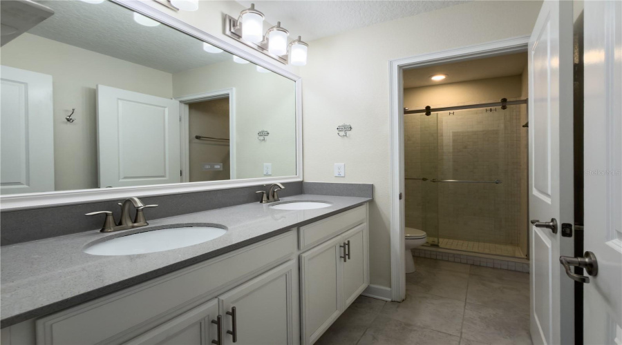 KISSIMMEE, Florida 34746, 4 Bedrooms Bedrooms, ,2 BathroomsBathrooms,Residential,For Sale,SEQUEL RD,0,MFRO6381373