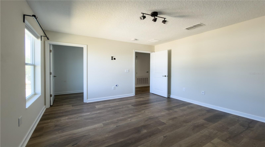 KISSIMMEE, Florida 34746, 4 Bedrooms Bedrooms, ,2 BathroomsBathrooms,Residential,For Sale,SEQUEL RD,0,MFRO6381373