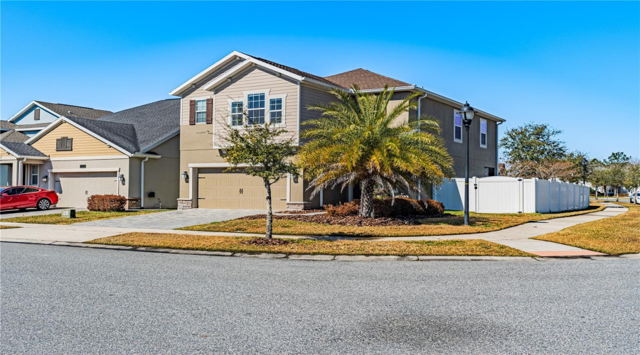 KISSIMMEE, Florida 34746, 4 Bedrooms Bedrooms, ,2 BathroomsBathrooms,Residential,For Sale,SEQUEL RD,0,MFRO6381373
