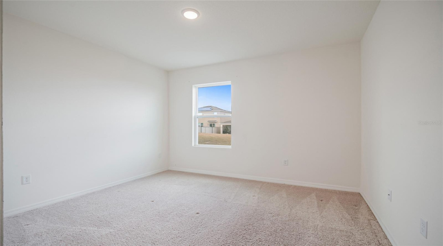 DAVENPORT, Florida 33837, 5 Bedrooms Bedrooms, ,3 BathroomsBathrooms,Residential,For Sale,CANYON OAK,0,MFRS5143748