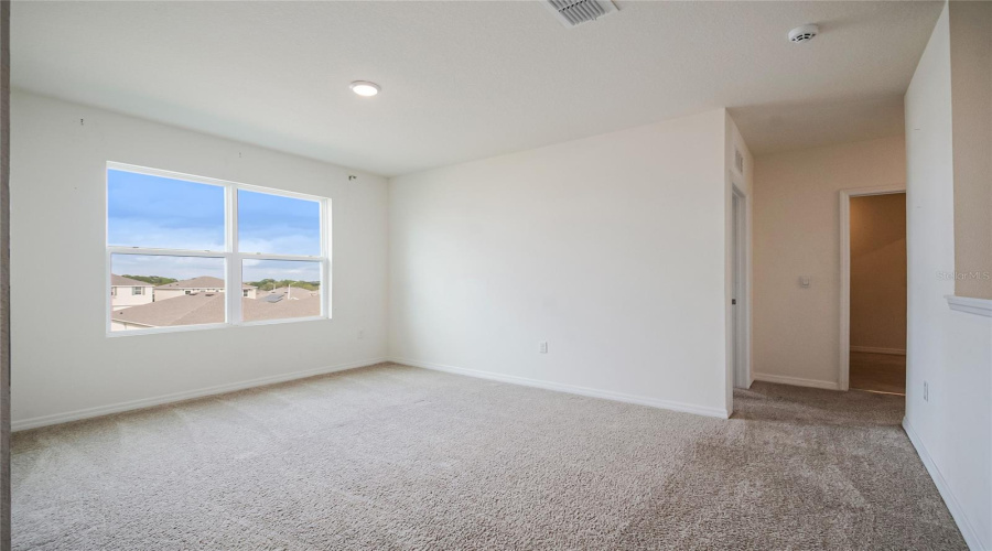 DAVENPORT, Florida 33837, 5 Bedrooms Bedrooms, ,3 BathroomsBathrooms,Residential,For Sale,CANYON OAK,0,MFRS5143748