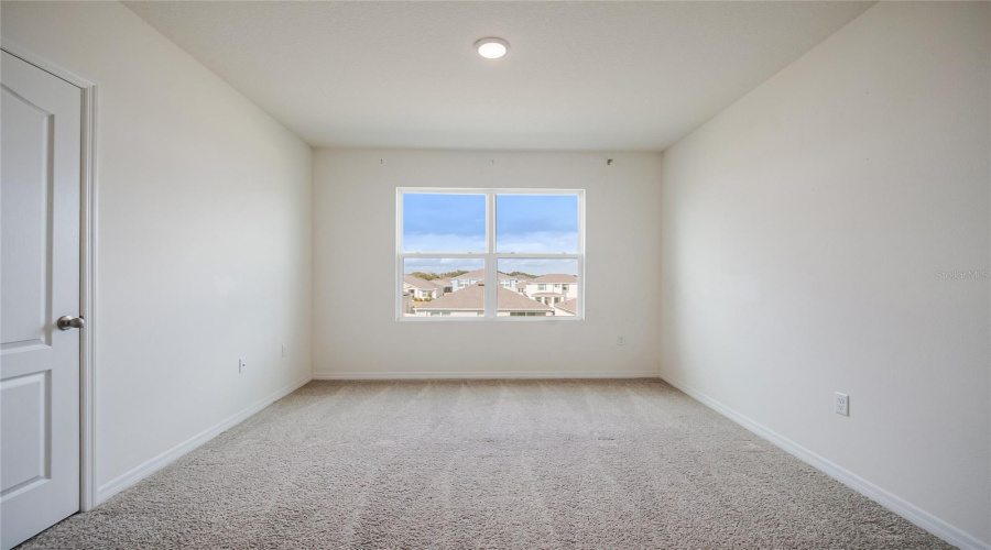 DAVENPORT, Florida 33837, 5 Bedrooms Bedrooms, ,3 BathroomsBathrooms,Residential,For Sale,CANYON OAK,0,MFRS5143748