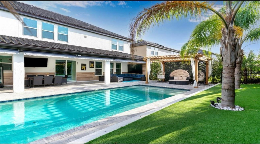 ORLANDO, Florida 32836, 5 Bedrooms Bedrooms, ,4 BathroomsBathrooms,Residential,For Sale,LUDINGTON,0,MFRO6382200