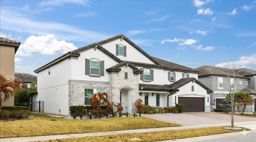 ORLANDO, Florida 32836, 5 Bedrooms Bedrooms, ,4 BathroomsBathrooms,Residential,For Sale,LUDINGTON,0,MFRO6382200