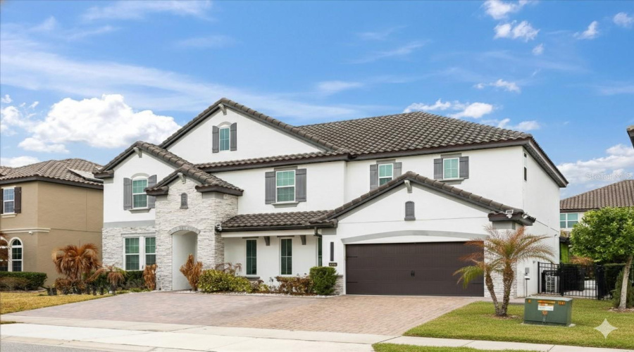 ORLANDO, Florida 32836, 5 Bedrooms Bedrooms, ,4 BathroomsBathrooms,Residential,For Sale,LUDINGTON,0,MFRO6382200