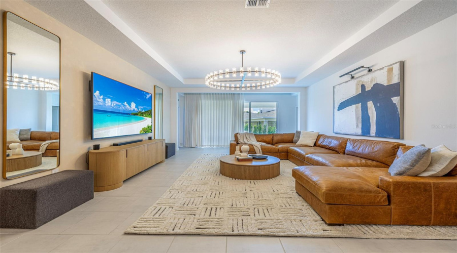 DAVENPORT, Florida 33837, 4 Bedrooms Bedrooms, ,3 BathroomsBathrooms,Residential,For Sale,HILLINGDAM,0,MFRO6382502