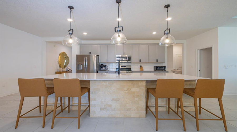 DAVENPORT, Florida 33837, 4 Bedrooms Bedrooms, ,3 BathroomsBathrooms,Residential,For Sale,HILLINGDAM,0,MFRO6382502