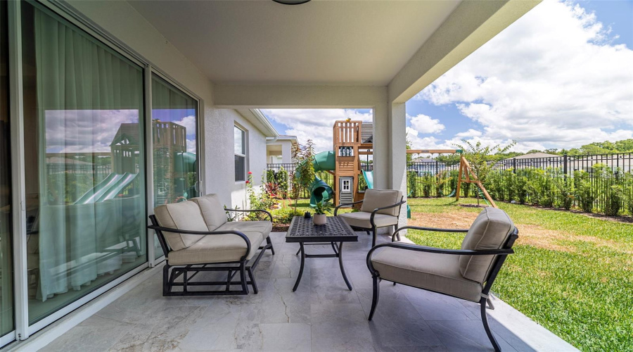 DAVENPORT, Florida 33837, 4 Bedrooms Bedrooms, ,3 BathroomsBathrooms,Residential,For Sale,HILLINGDAM,0,MFRO6382502