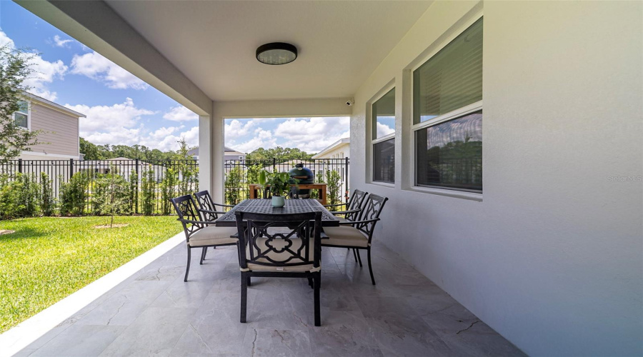 DAVENPORT, Florida 33837, 4 Bedrooms Bedrooms, ,3 BathroomsBathrooms,Residential,For Sale,HILLINGDAM,0,MFRO6382502