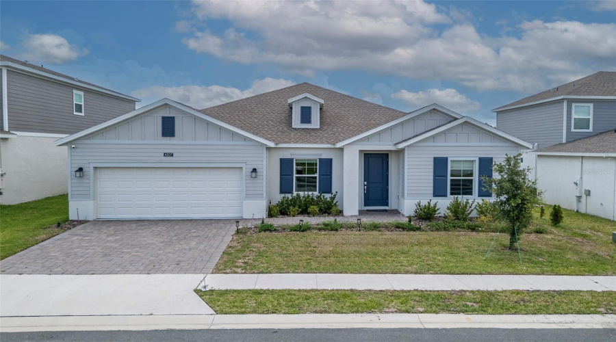 DAVENPORT, Florida 33837, 4 Bedrooms Bedrooms, ,3 BathroomsBathrooms,Residential,For Sale,HILLINGDAM,0,MFRO6382502