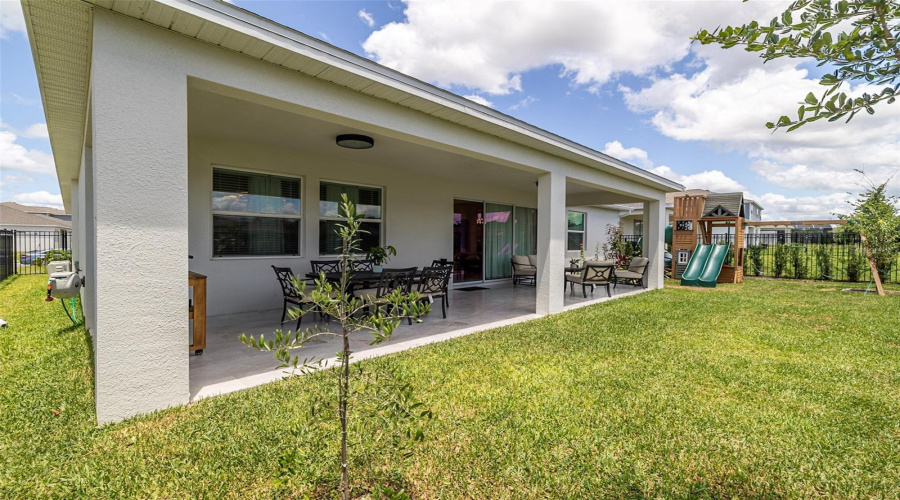 DAVENPORT, Florida 33837, 4 Bedrooms Bedrooms, ,3 BathroomsBathrooms,Residential,For Sale,HILLINGDAM,0,MFRO6382502