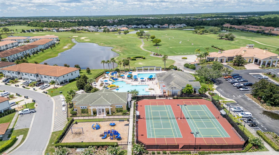 DAVENPORT, Florida 33837, 4 Bedrooms Bedrooms, ,3 BathroomsBathrooms,Residential,For Sale,HILLINGDAM,0,MFRO6382502