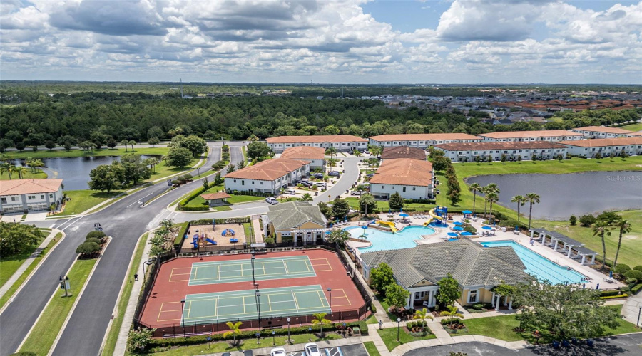 DAVENPORT, Florida 33837, 4 Bedrooms Bedrooms, ,3 BathroomsBathrooms,Residential,For Sale,HILLINGDAM,0,MFRO6382502