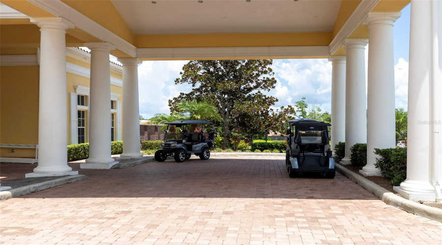 DAVENPORT, Florida 33837, 4 Bedrooms Bedrooms, ,3 BathroomsBathrooms,Residential,For Sale,HILLINGDAM,0,MFRO6382502