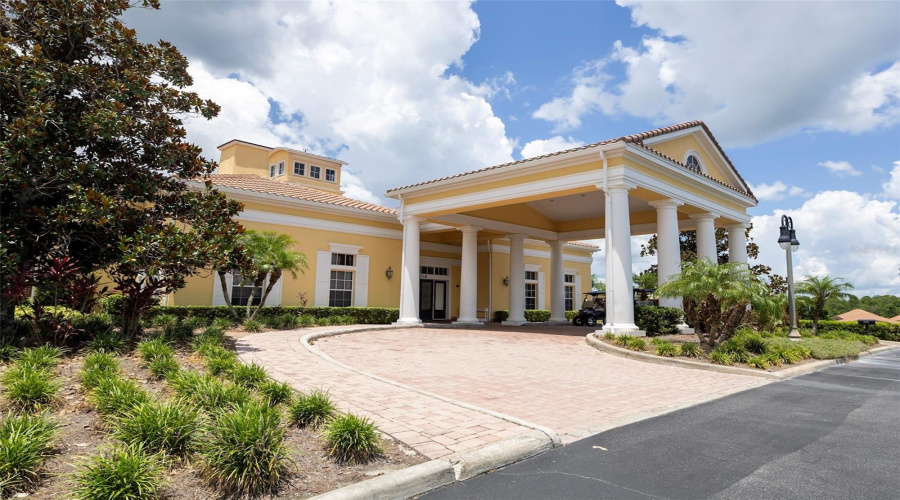 DAVENPORT, Florida 33837, 4 Bedrooms Bedrooms, ,3 BathroomsBathrooms,Residential,For Sale,HILLINGDAM,0,MFRO6382502