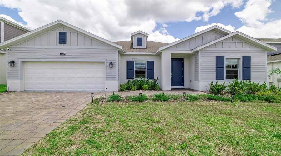 DAVENPORT, Florida 33837, 4 Bedrooms Bedrooms, ,3 BathroomsBathrooms,Residential,For Sale,HILLINGDAM,0,MFRO6382502