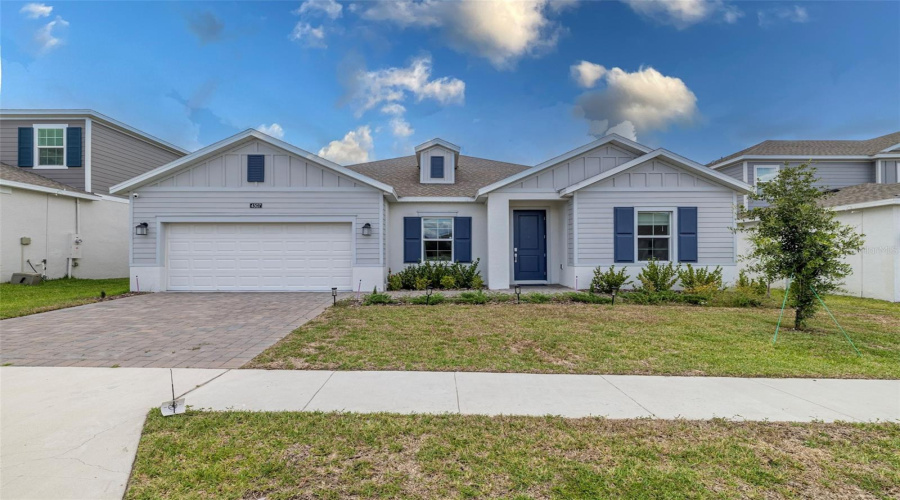 DAVENPORT, Florida 33837, 4 Bedrooms Bedrooms, ,3 BathroomsBathrooms,Residential,For Sale,HILLINGDAM,0,MFRO6382502