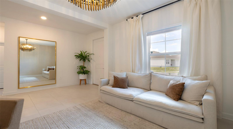 DAVENPORT, Florida 33837, 4 Bedrooms Bedrooms, ,3 BathroomsBathrooms,Residential,For Sale,HILLINGDAM,0,MFRO6382502