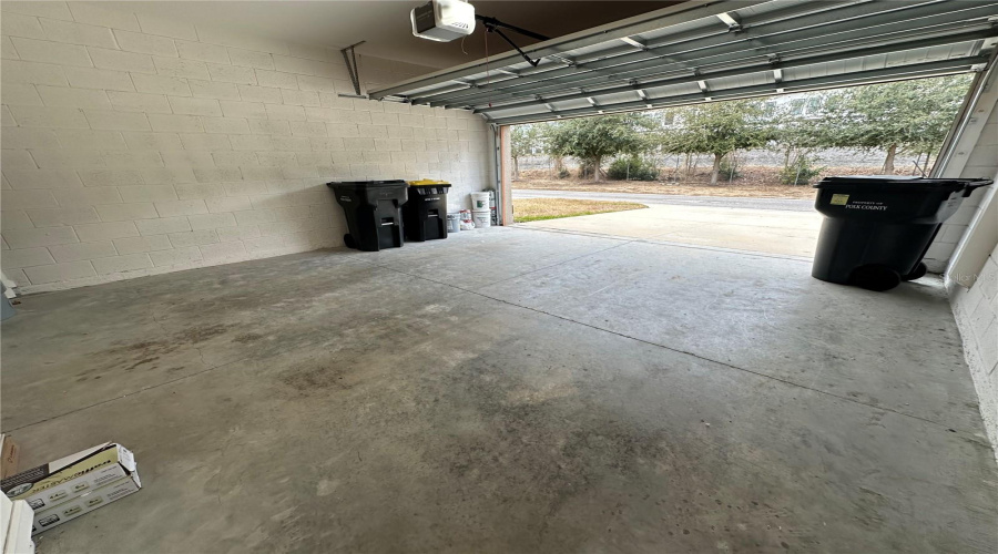 DAVENPORT, Florida 33837, 5 Bedrooms Bedrooms, ,3 BathroomsBathrooms,Residential,For Sale,BELLA PRESWICK,0,MFRO6382599