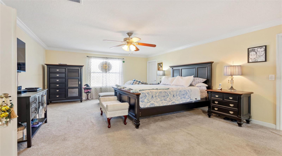 DAVENPORT, Florida 33896, 5 Bedrooms Bedrooms, ,3 BathroomsBathrooms,Residential,For Sale,GLENEAGLES,0,MFRS5142872