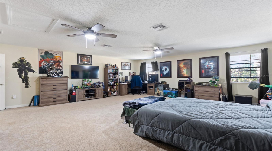 DAVENPORT, Florida 33896, 5 Bedrooms Bedrooms, ,3 BathroomsBathrooms,Residential,For Sale,GLENEAGLES,0,MFRS5142872