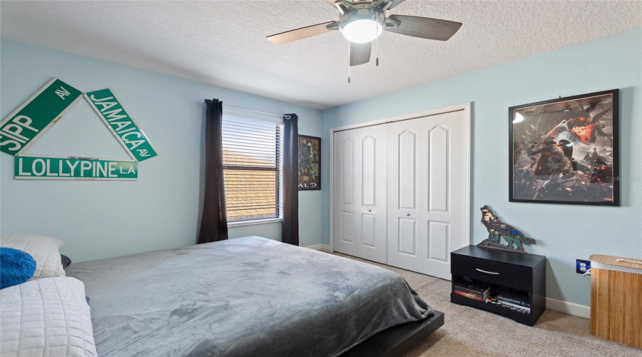 DAVENPORT, Florida 33896, 5 Bedrooms Bedrooms, ,3 BathroomsBathrooms,Residential,For Sale,GLENEAGLES,0,MFRS5142872