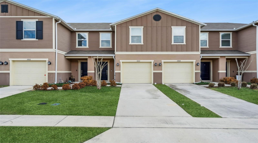 DAVENPORT, Florida 33897, 3 Bedrooms Bedrooms, ,2 BathroomsBathrooms,Residential,For Sale,MIRABELLA,0,MFRO6382500