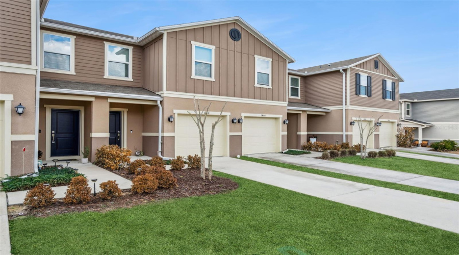 DAVENPORT, Florida 33897, 3 Bedrooms Bedrooms, ,2 BathroomsBathrooms,Residential,For Sale,MIRABELLA,0,MFRO6382500