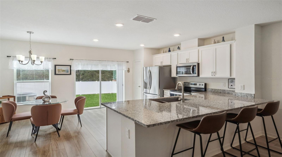 DAVENPORT, Florida 33897, 3 Bedrooms Bedrooms, ,2 BathroomsBathrooms,Residential,For Sale,MIRABELLA,0,MFRO6382500