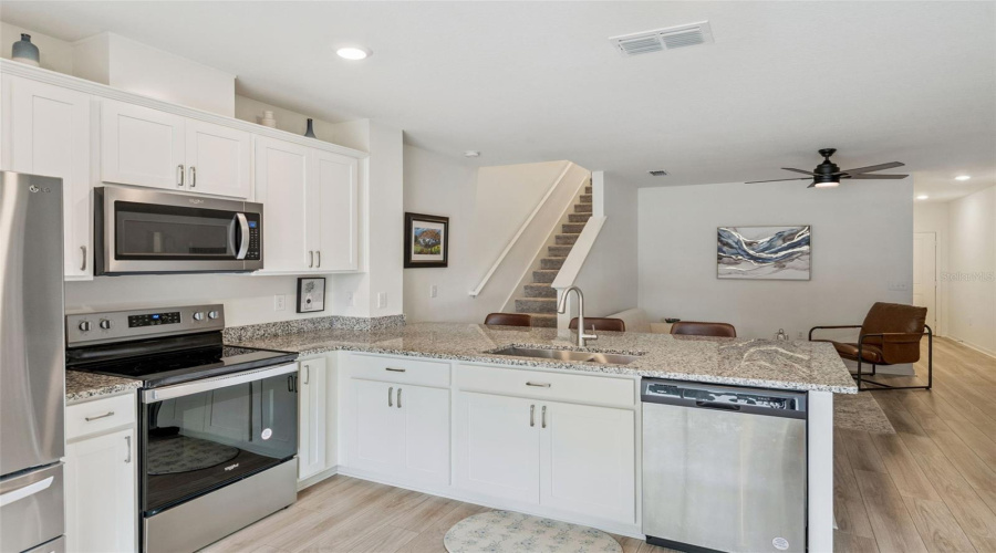 DAVENPORT, Florida 33897, 3 Bedrooms Bedrooms, ,2 BathroomsBathrooms,Residential,For Sale,MIRABELLA,0,MFRO6382500