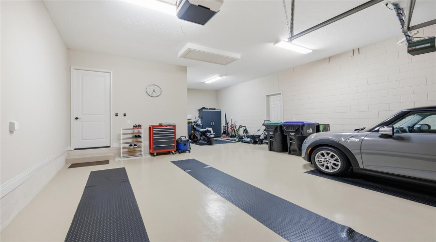 ORLANDO, Florida 32836, 4 Bedrooms Bedrooms, ,3 BathroomsBathrooms,Residential,For Sale,POINTE VENEZIA,0,MFRA4682510