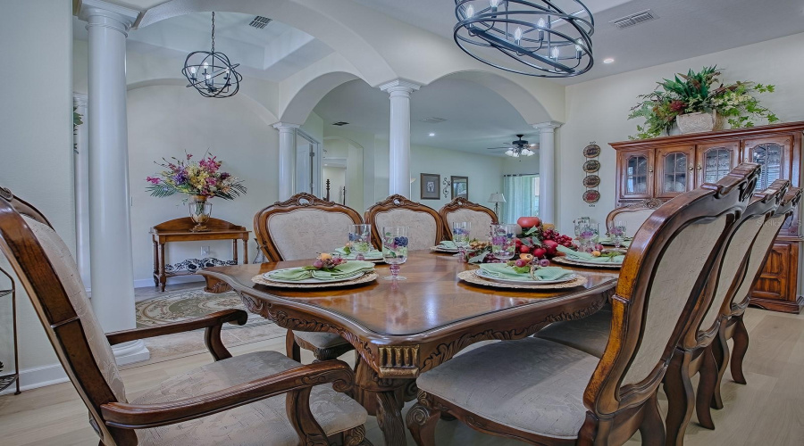 DAVENPORT, Florida 33896, 4 Bedrooms Bedrooms, ,3 BathroomsBathrooms,Residential,For Sale,DEUCE,0,MFRG5095152