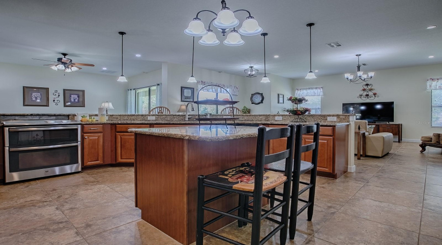 DAVENPORT, Florida 33896, 4 Bedrooms Bedrooms, ,3 BathroomsBathrooms,Residential,For Sale,DEUCE,0,MFRG5095152