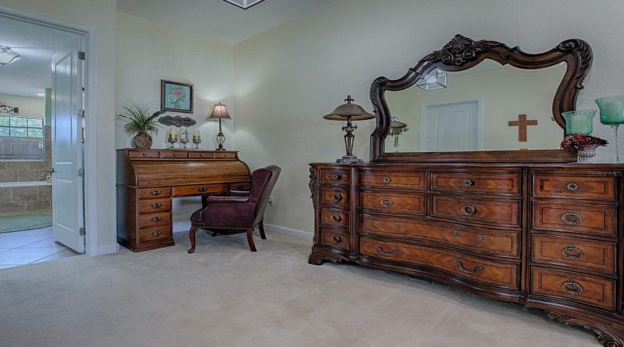 DAVENPORT, Florida 33896, 4 Bedrooms Bedrooms, ,3 BathroomsBathrooms,Residential,For Sale,DEUCE,0,MFRG5095152