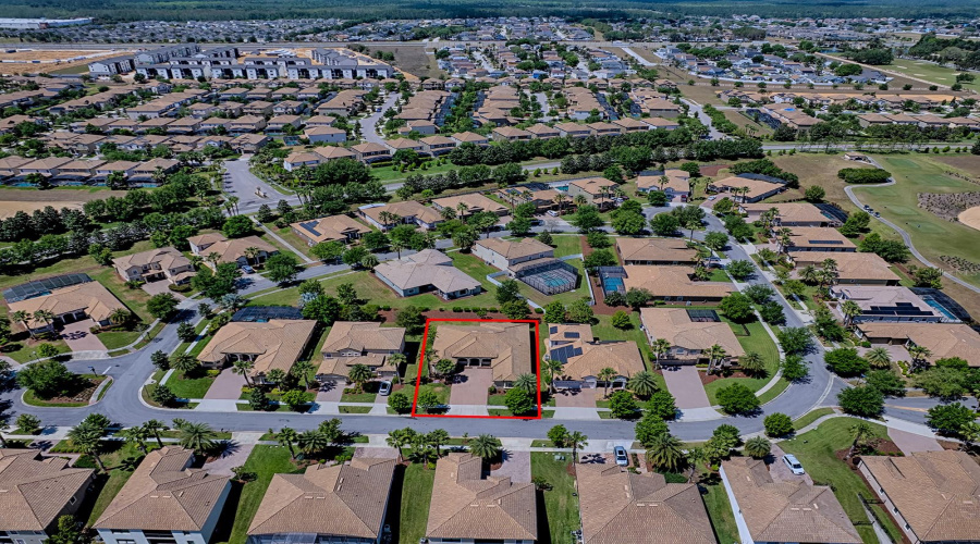 DAVENPORT, Florida 33896, 4 Bedrooms Bedrooms, ,3 BathroomsBathrooms,Residential,For Sale,DEUCE,0,MFRG5095152