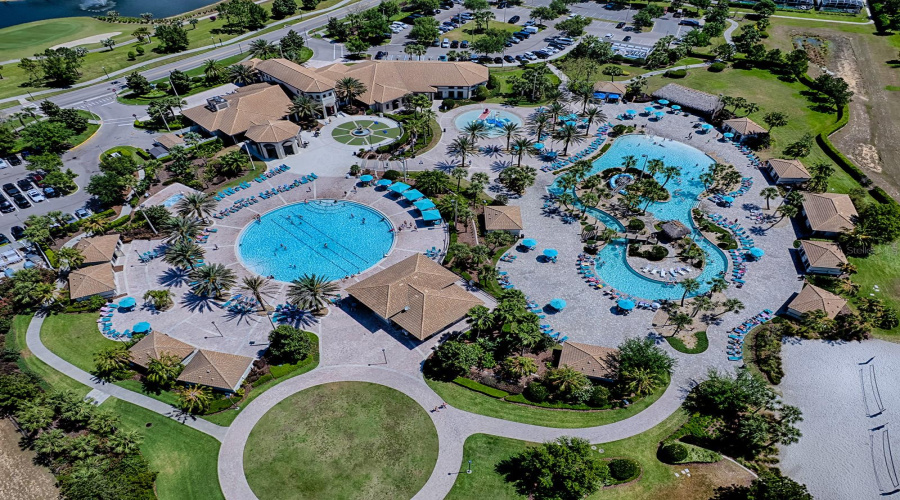 DAVENPORT, Florida 33896, 4 Bedrooms Bedrooms, ,3 BathroomsBathrooms,Residential,For Sale,DEUCE,0,MFRG5095152