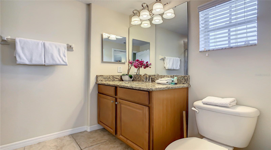 KISSIMMEE, Florida 34747, 5 Bedrooms Bedrooms, ,4 BathroomsBathrooms,Residential,For Sale,BEACH PALM,0,MFRO6382601