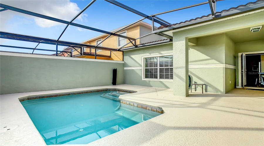 KISSIMMEE, Florida 34747, 5 Bedrooms Bedrooms, ,4 BathroomsBathrooms,Residential,For Sale,BEACH PALM,0,MFRO6382601