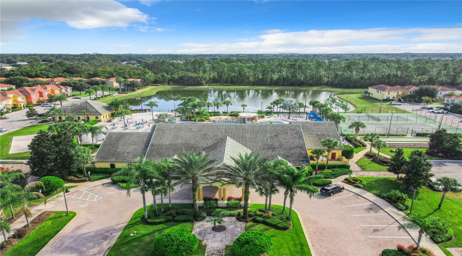 KISSIMMEE, Florida 34747, 5 Bedrooms Bedrooms, ,4 BathroomsBathrooms,Residential,For Sale,BEACH PALM,0,MFRO6382601