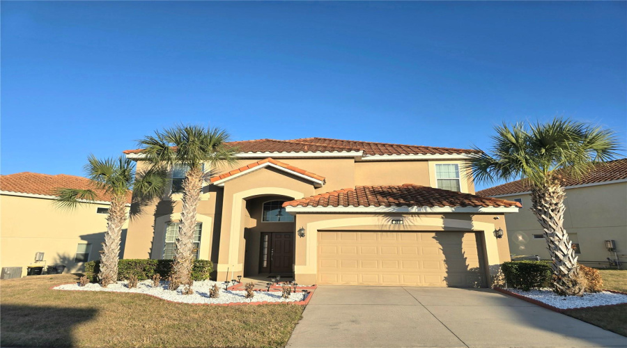 DAVENPORT, Florida 33837, 6 Bedrooms Bedrooms, ,5 BathroomsBathrooms,Residential,For Sale,CABELLO,0,MFRP4937808