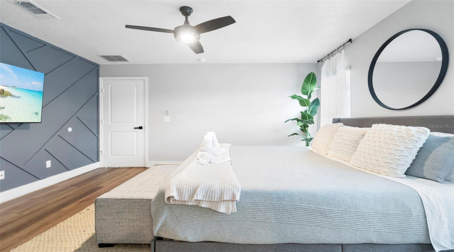 DAVENPORT, Florida 33896, 4 Bedrooms Bedrooms, ,3 BathroomsBathrooms,Residential,For Sale,SUNDOWN,0,MFRO6380014