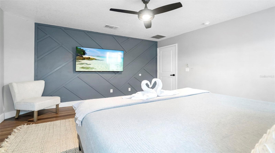 DAVENPORT, Florida 33896, 4 Bedrooms Bedrooms, ,3 BathroomsBathrooms,Residential,For Sale,SUNDOWN,0,MFRO6380014