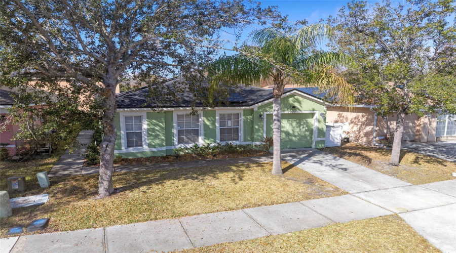 DAVENPORT, Florida 33896, 4 Bedrooms Bedrooms, ,3 BathroomsBathrooms,Residential,For Sale,SUNDOWN,0,MFRO6380014