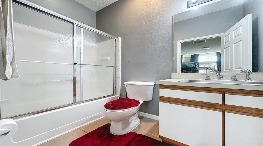 KISSIMMEE, Florida 34747, 4 Bedrooms Bedrooms, ,3 BathroomsBathrooms,Residential,For Sale,CRYSTAL COVE,0,MFRO6382485